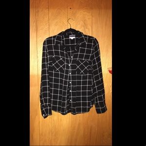 Plaid long sleeve shirt